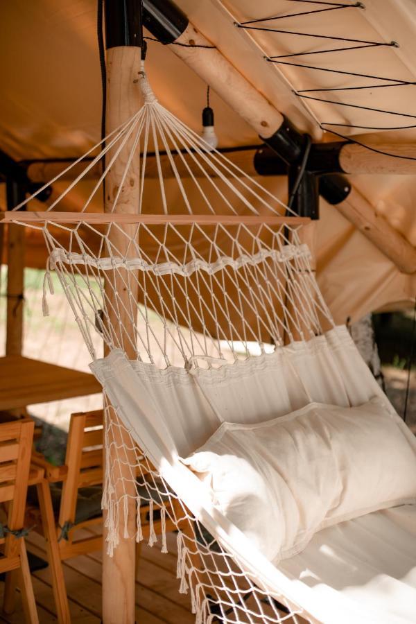 Glamping Mandra Kanev Hotel Leplyavo Kültér fotó
