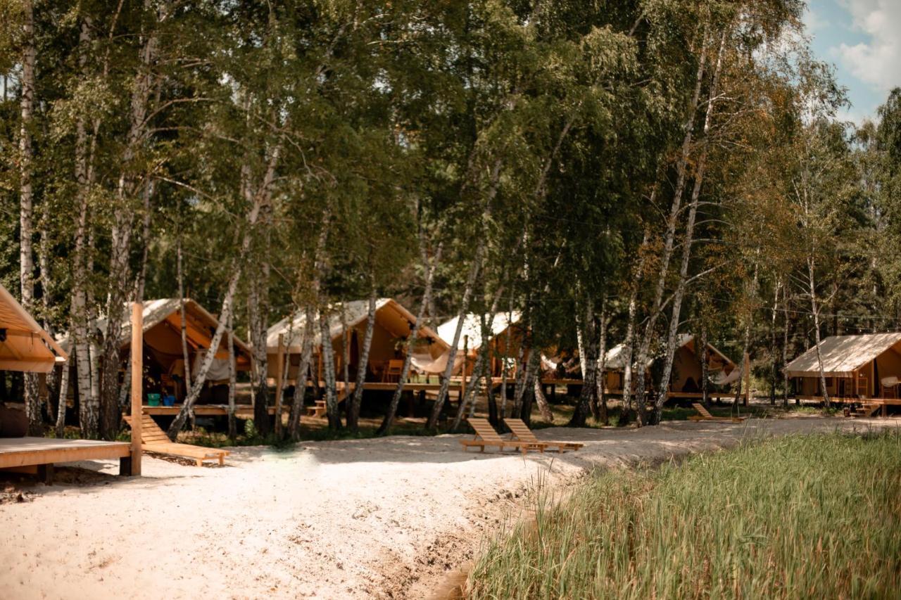 Glamping Mandra Kanev Hotel Leplyavo Kültér fotó