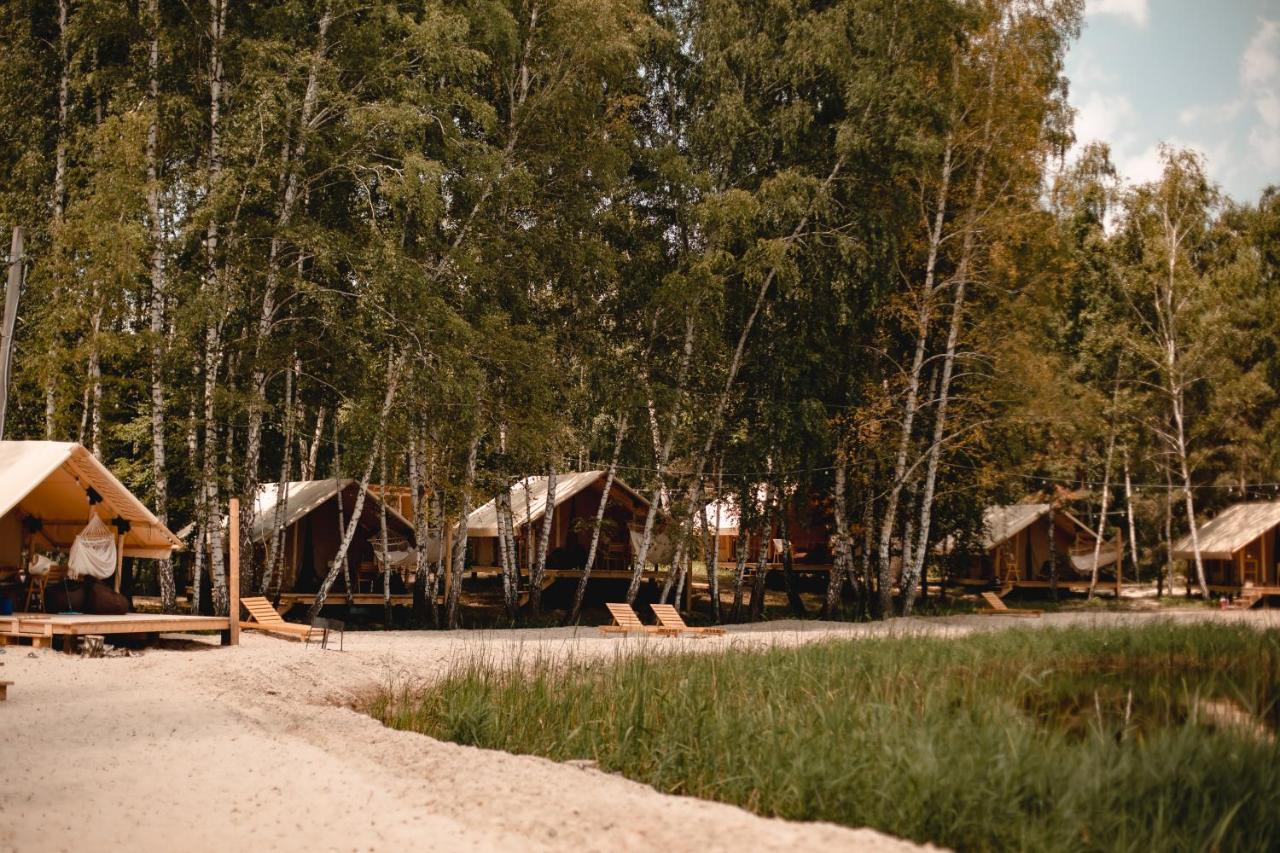 Glamping Mandra Kanev Hotel Leplyavo Kültér fotó