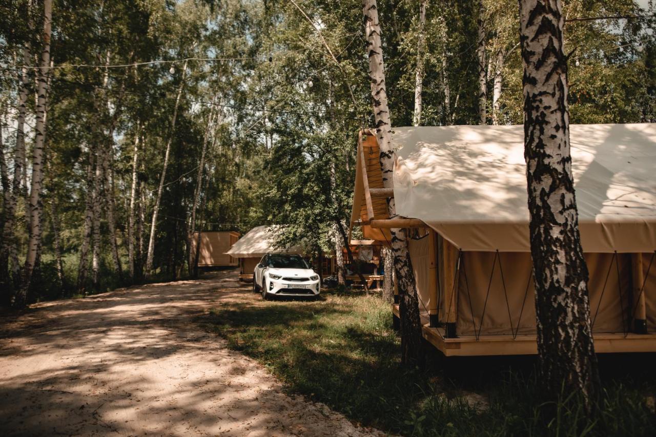 Glamping Mandra Kanev Hotel Leplyavo Kültér fotó